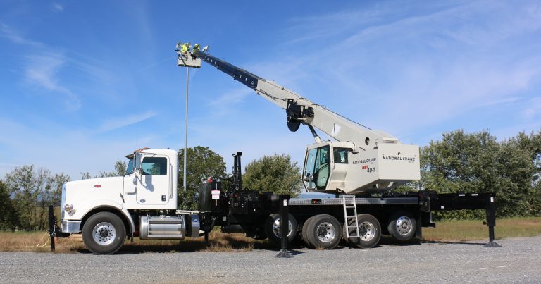 National Crane has announced a new Rapid Attach Platform for its NBT boom truck series previously unveiled at Crane Days 2018. The completely redesigned platform will replace previous iterations and comes in two styles: yoke style (Y-RAP2) and rotating style (R-RAP2). The yoke style is available now and the rotating style will be available this year.