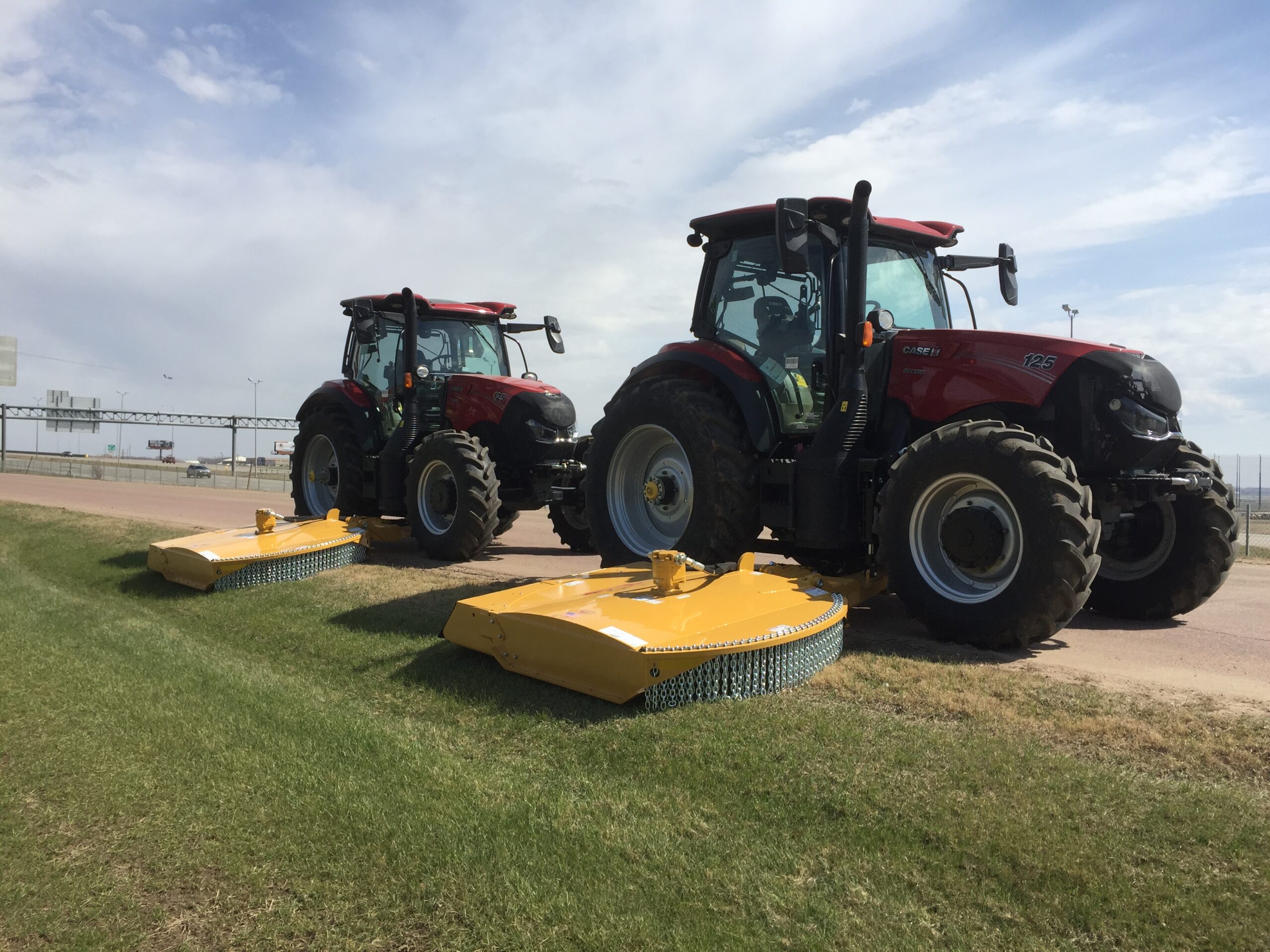 Case 125 Maxxum 4WD,2 tractors, 60 TSR (78)